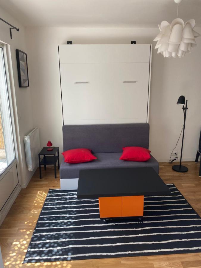 Апартаменти Grand Studio De 38M2 Et Cour Independante De 25M2 Dont Wifi Et Netflix Монпельє Екстер'єр фото